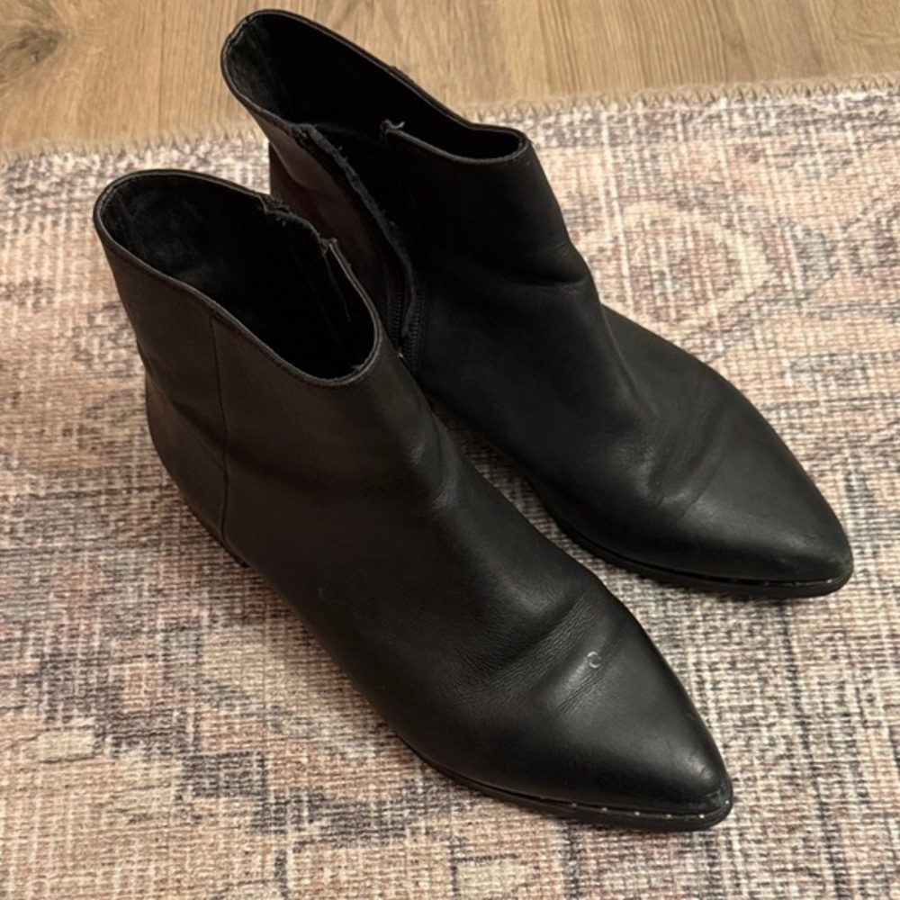 Catherine Malandrino Black Ankle Boots